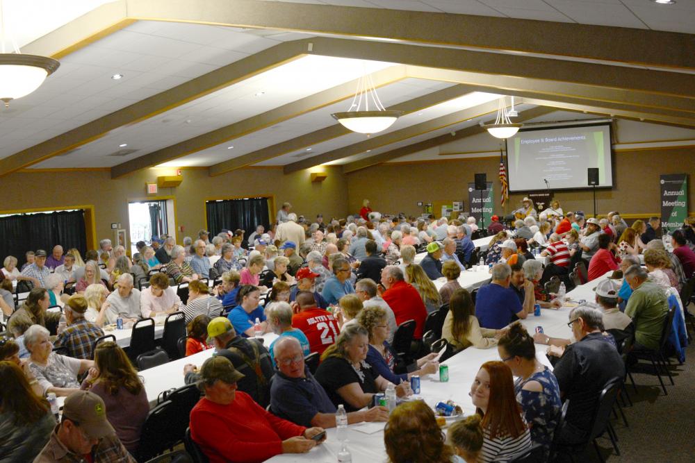 A picture showing 300 Washington Electric Cooperative members gathered for dinner at the annual meeting